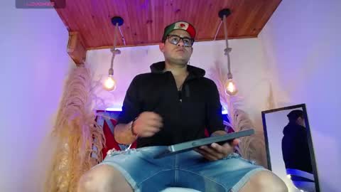 Snapshot of nickk_jonson chatting on 05.11.26 nickk_jonson online show from 05.11.26