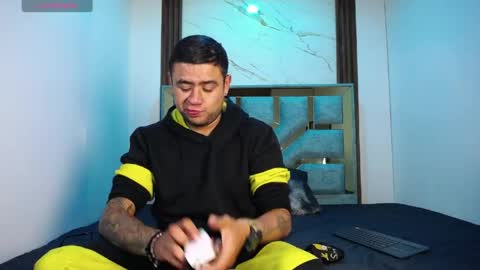 Snapshot of nickk_jonson chatting on 05.16.26 nickk_jonson online show from 05.16.26