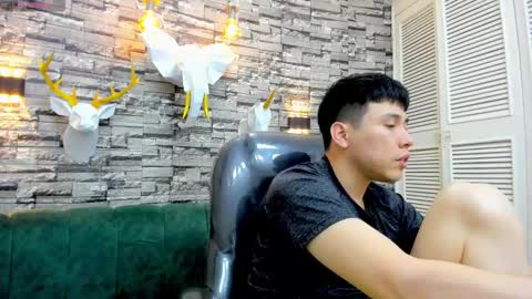 Nickk Wolff online show from 11.30.25