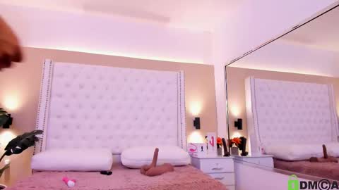 nickky online show from 11.13.25