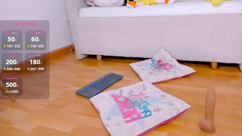 Snapshot of nicksantos_ chatting on 02.18.25 Nicolas online show from 02.18.25