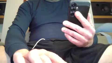 Snapshot of nickstick81 chatting on 05.06.26 Joystick online show from 05.06.26