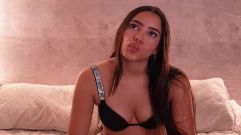 nicky and blake online show from 10.27.25