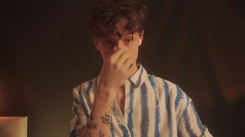 Snapshot of nicky_neal chatting on 02.06.25 Nicky Neal online show from 02.06.25