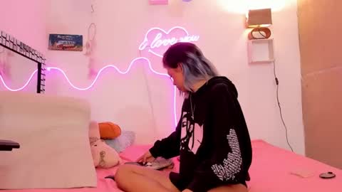 nicky_teem online show from 12.20.24