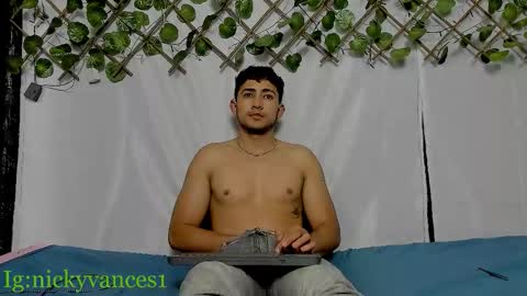 nicky online show from 10.03.25