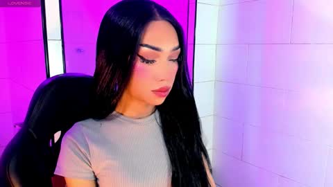 Nicky online show from 12.21.25