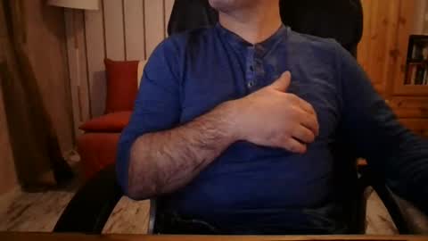 nico82_fr online show from 02.25.25