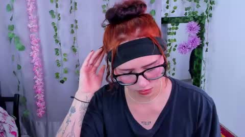 Nico online show from 02.21.25