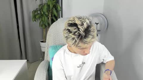 Nico  online show from 10.22.25