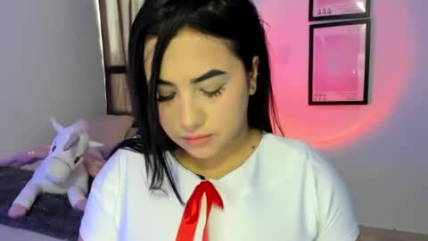 nicol online show from 11.06.25