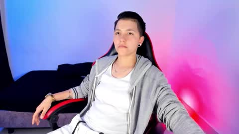 NICO online show from 10.10.25