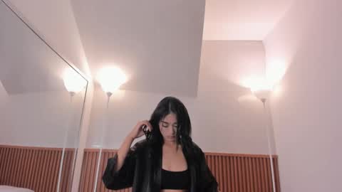 Snapshot of nicol_giraldo chatting on 02.22.26 Nicol online show from 02.22.26