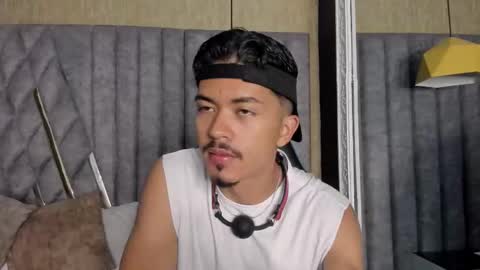 Nicolai online show from 12.02.25