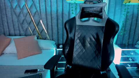 Nicolai online show from 04.08.26