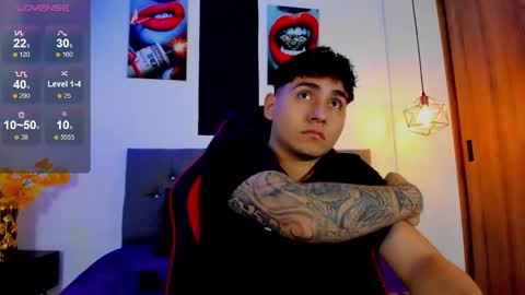 Snapshot of nicolas_james_sc chatting on 09.18.25 nicolas_james_sc online show from 09.18.25