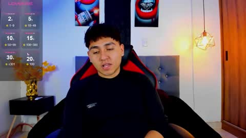 Snapshot of nicolas_james_sc chatting on 11.13.25 nicolas_james_sc online show from 11.13.25