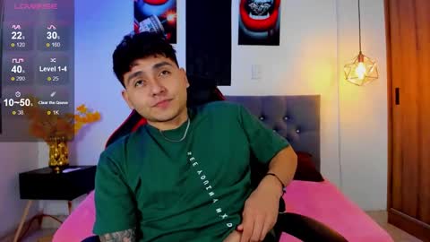 Snapshot of nicolas_james_sc chatting on 11.22.25 nicolas_james_sc online show from 11.22.25