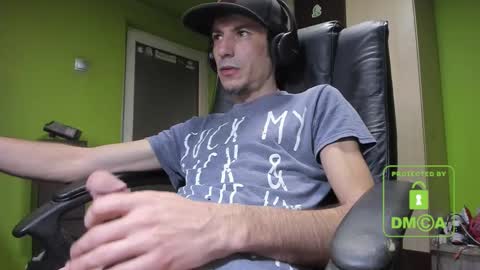 Snapshot of nicolasguy chatting on 02.25.25 L. Nicolas online show from 02.25.25