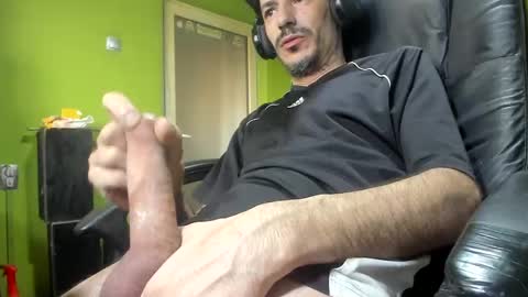 L. Nicolas online show from 04.16.26