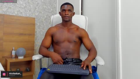 Nicolas online show from 12.14.24