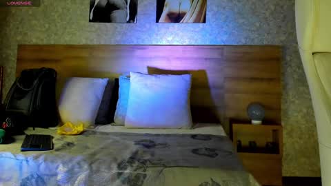 Nicolas online show from 12.31.24