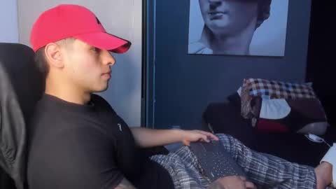 Snapshot of nicolasmuscle chatting on 01.18.26 Andres online show from 01.18.26