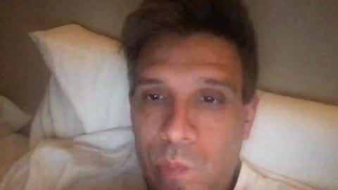 Snapshot of nicolaspercha chatting on 06.25.26 nicolaspercha online show from 06.25.26