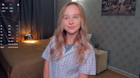 Nicoletta online show from 10.30.25