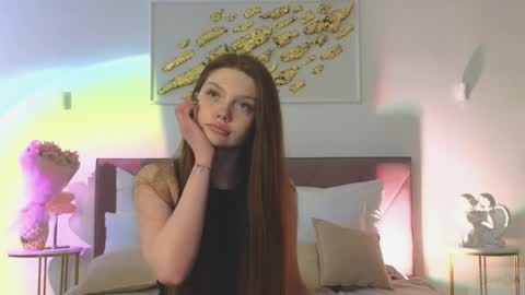 Nicole online show from 02.04.26