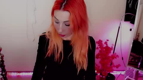 Nicole online show from 12.06.24