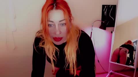 Nicole online show from 12.07.24