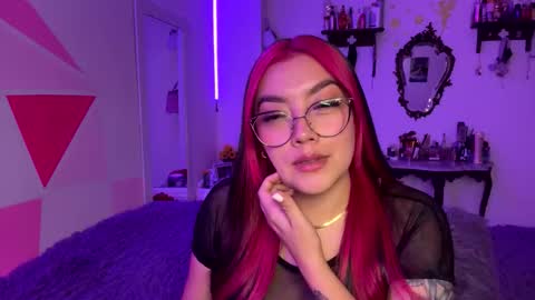 Nicole online show from 02.10.26