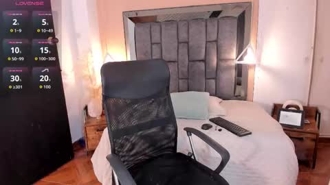 N A T A L I A online show from 09.22.25