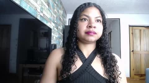 Nicole online show from 09.15.25