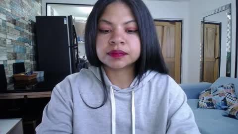 Nicole online show from 10.03.25