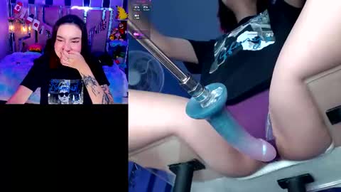 Snapshot of nicoleferrel chatting on 06.24.26 Nicole online show from 06.24.26