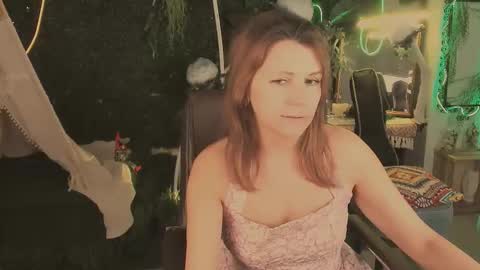 nicolehits online show from 12.04.25