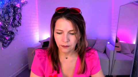nicolehits online show from 05.15.26