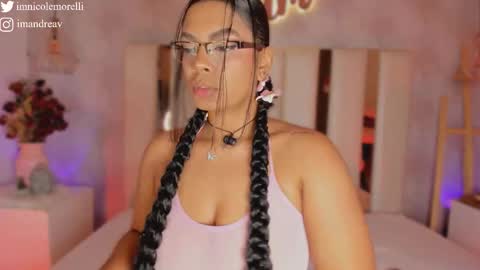 Andrea give it a thumbs up please its important  online show from 09.22.25