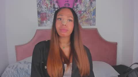 Snapshot of nicoleparadise_ chatting on 11.14.25 NICOLE online show from 11.14.25