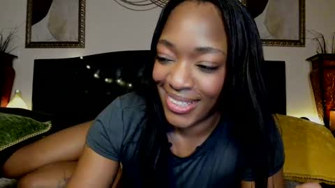 Nicole online show from 12.19.24