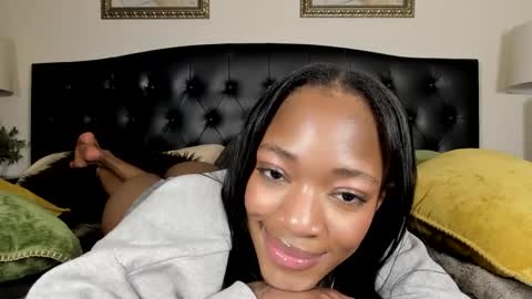 Nicole online show from 02.27.25