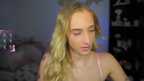 Snapshot of nicolette__shea_ chatting on 01.31.25 nicolette__shea_ online show from 01.31.25
