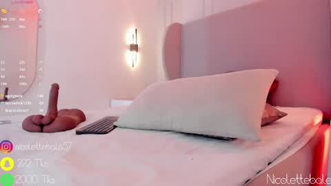 Nicole online show from 02.19.25