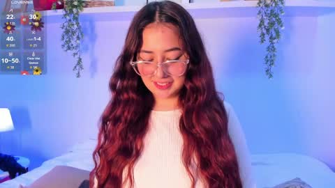 nicolle_evanss_ online show from 04.03.26