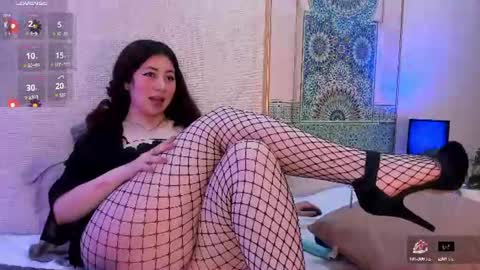 nicolle_evanss_ online show from 06.17.26