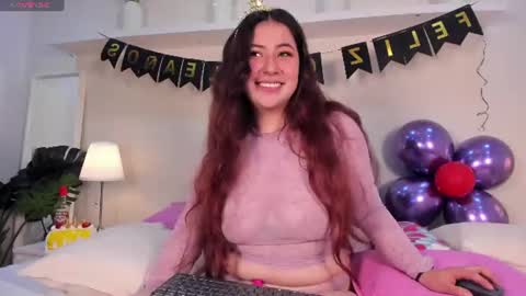 nicolle_evanss_ online show from 07.11.26