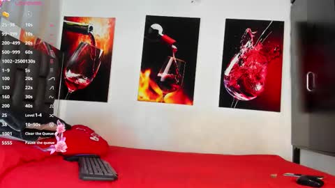 nicolle_hanks1 online show from 10.07.25