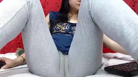 NICOLLE online show from 02.07.26